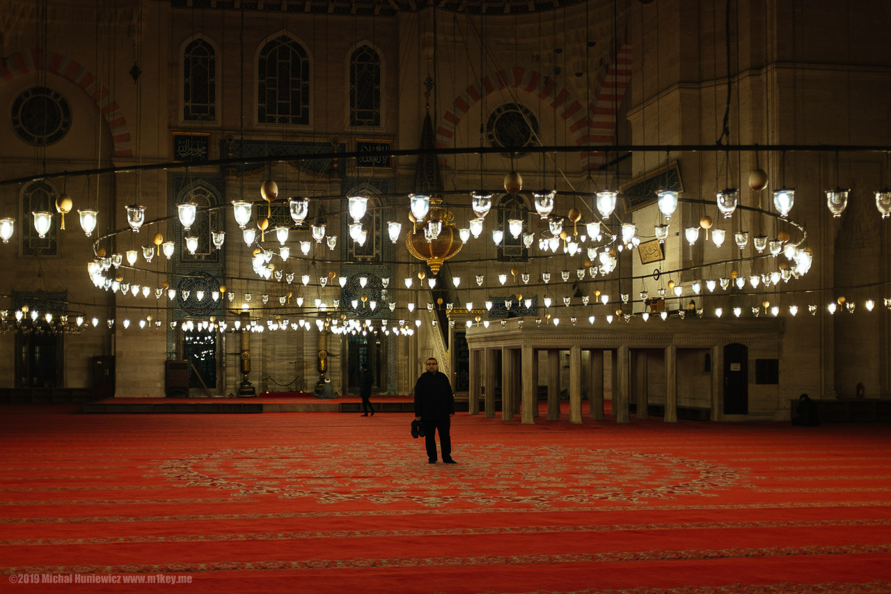 Loneliness in a Mosque after God Found in the Vatican