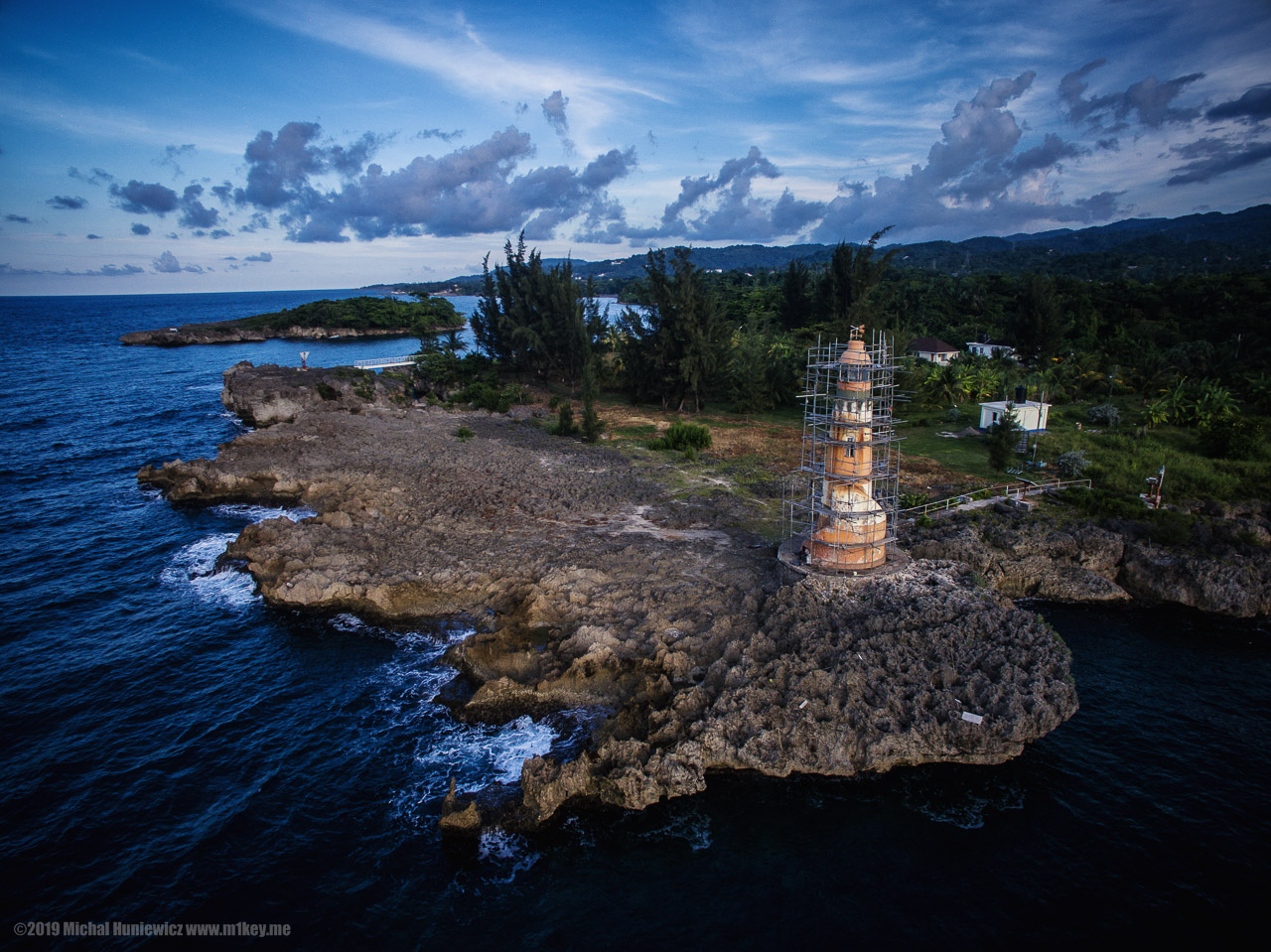 Folly Lighthouse