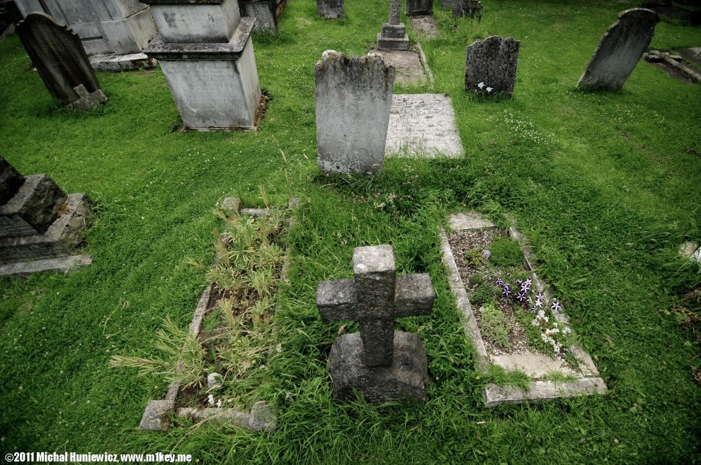 St Mary and Christ Graveyard